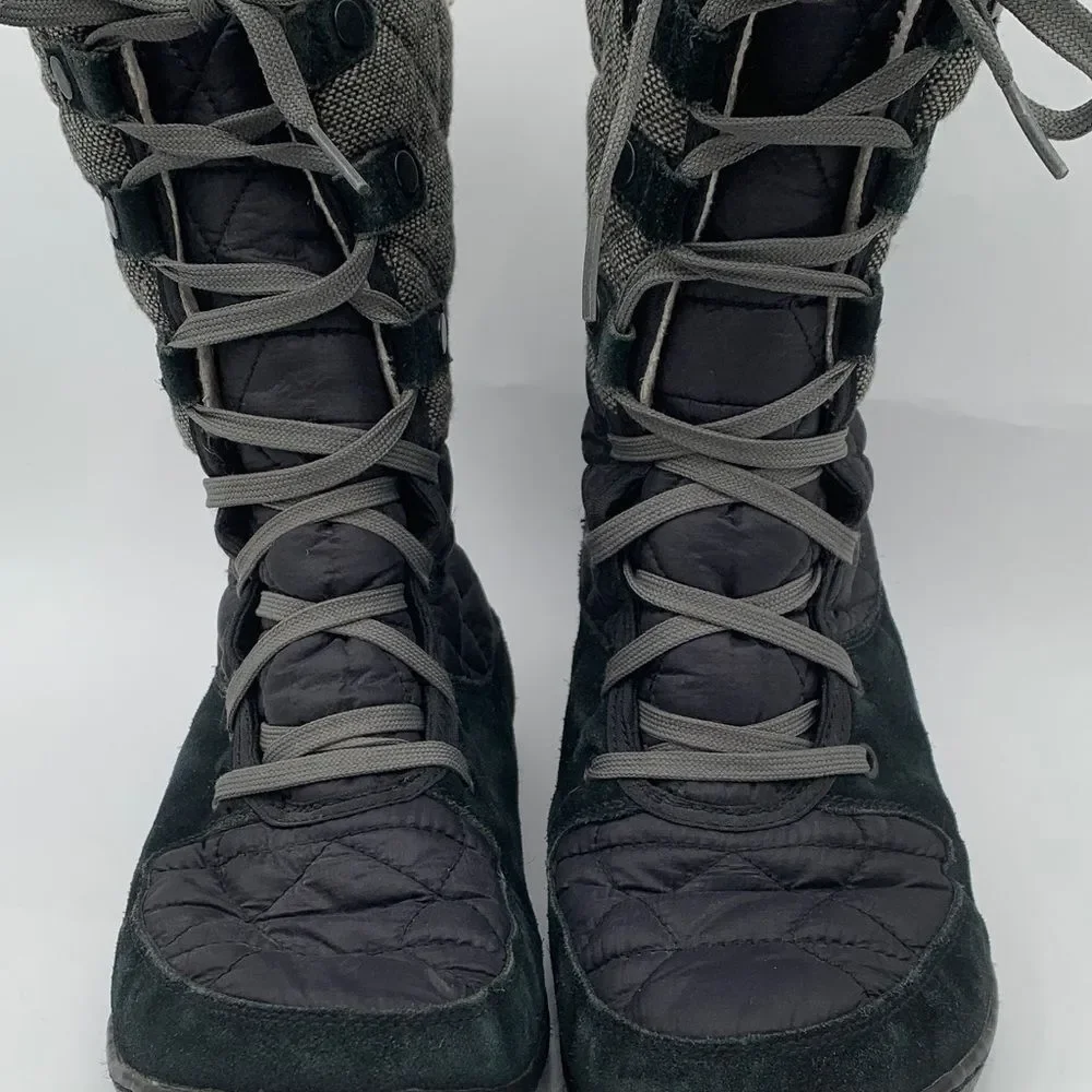 Columbia Women's Black and Gray Winter Boots